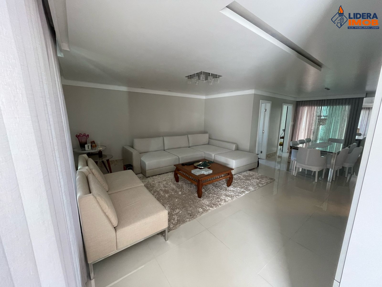 Casa, 3 quartos, 322 m² - Foto 2