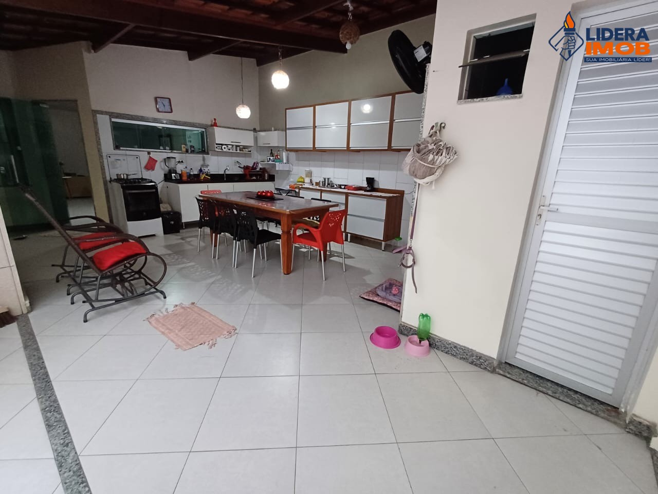 Casa, 3 quartos, 270 m² - Foto 5