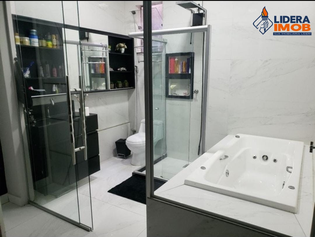 Casa, 4 quartos, 230 m² - Foto 2