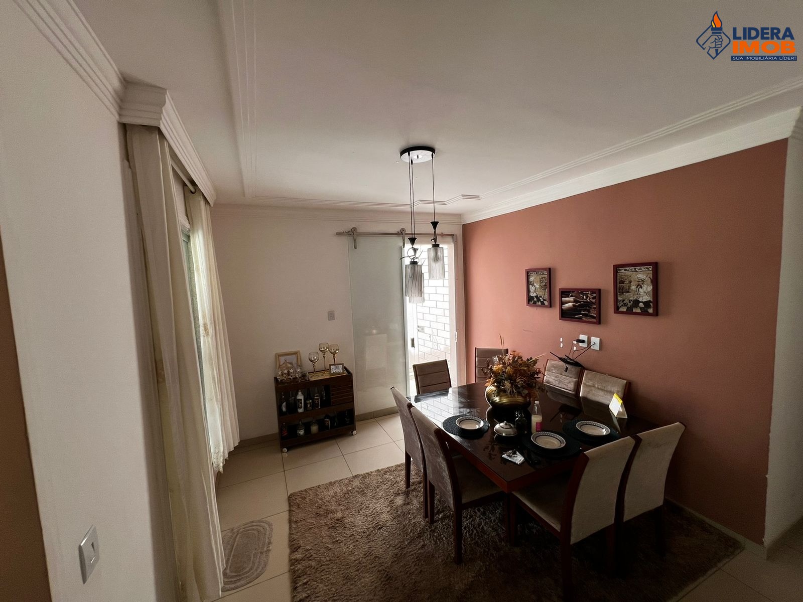 Casa, 4 quartos, 300 m² - Foto 4