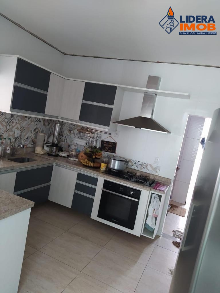 Casa, 3 quartos, 300 m² - Foto 6