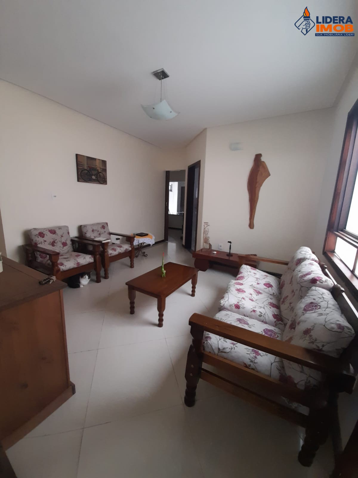 Casa, 3 quartos, 200 m² - Foto 1