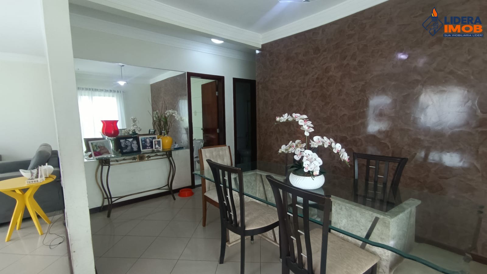 Casa, 2 quartos, 211 m² - Foto 4