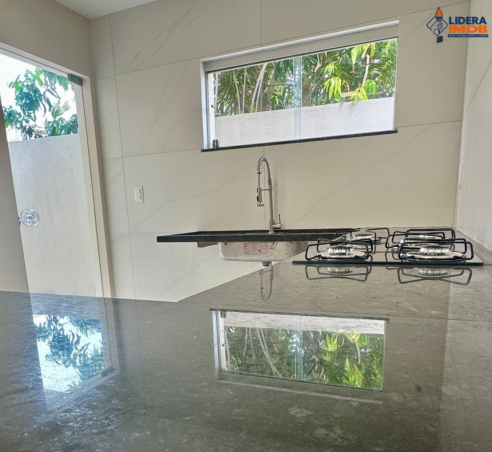 Casa, 4 quartos, 360 m² - Foto 3