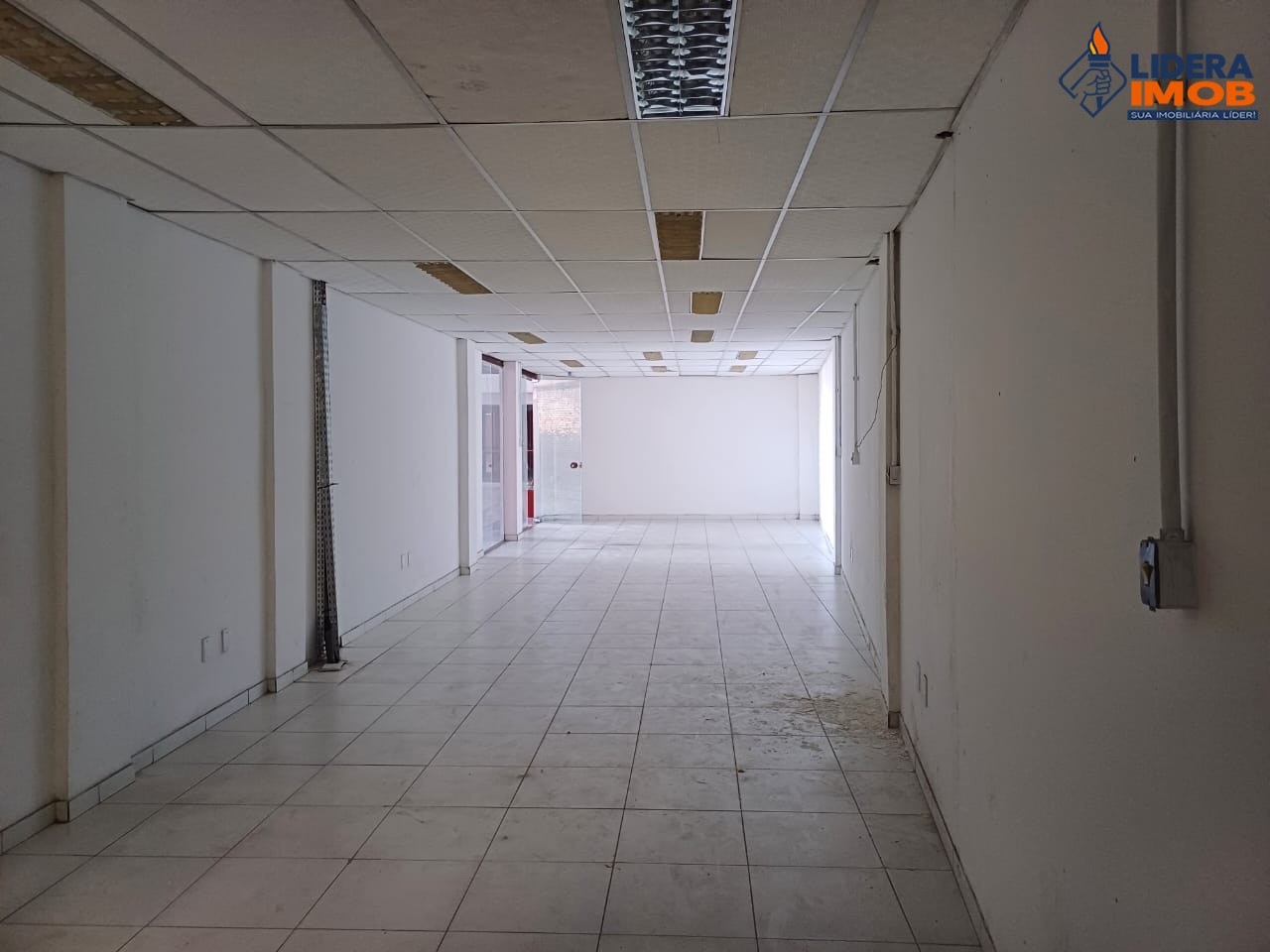 Loja-Salão, 68 m² - Foto 2