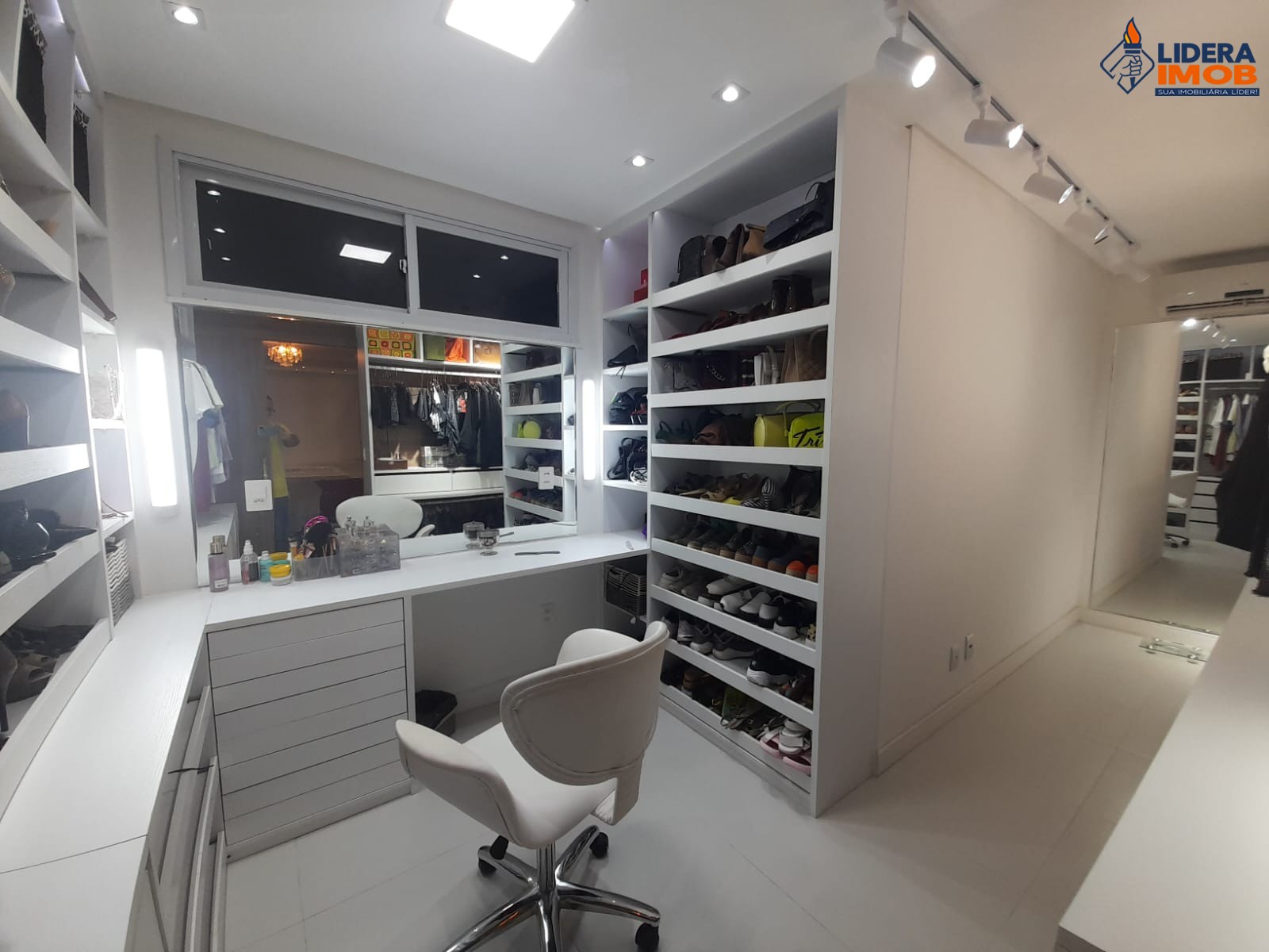 Casa, 5 quartos, 290 m² - Foto 22