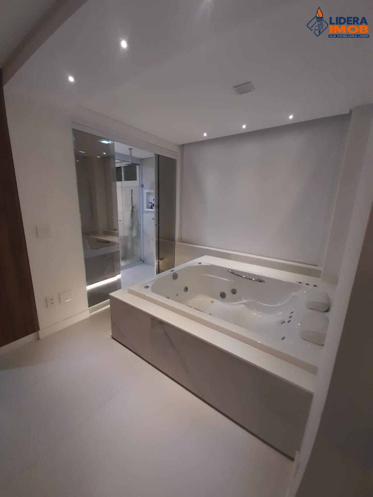 Casa, 5 quartos, 290 m² - Foto 28