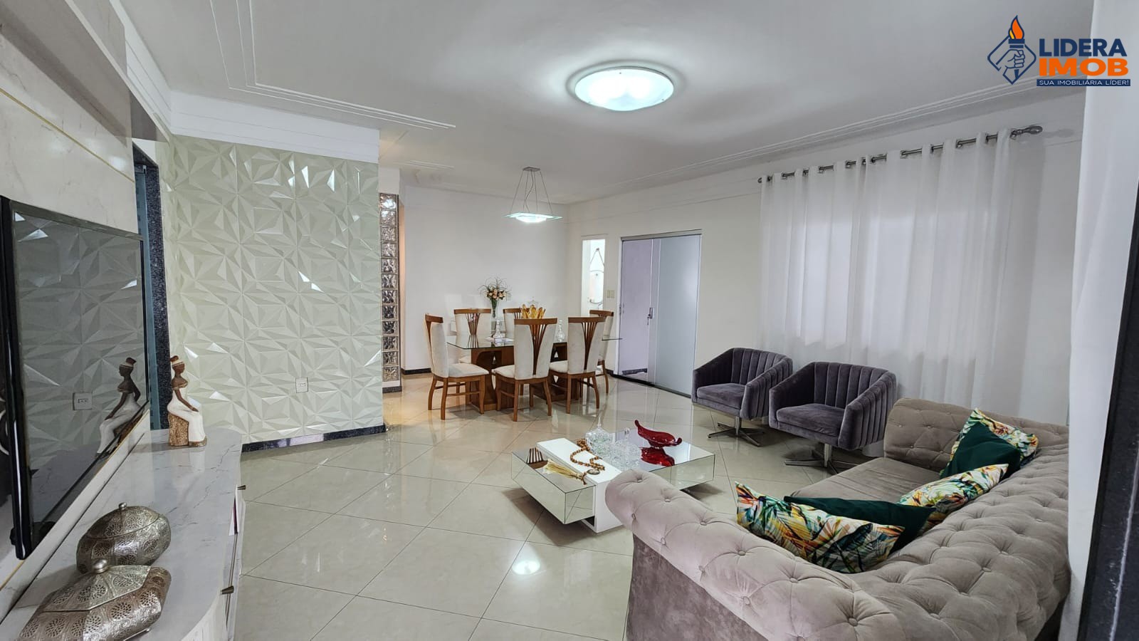 Casa, 5 quartos, 392 m² - Foto 2