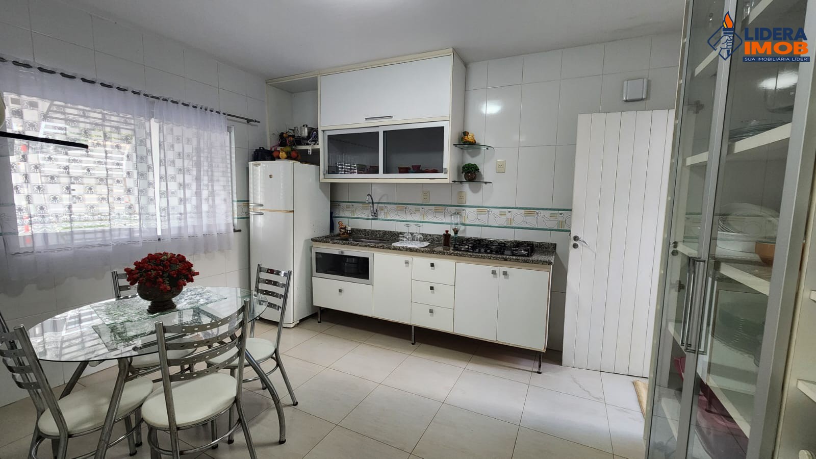 Casa, 5 quartos, 392 m² - Foto 4