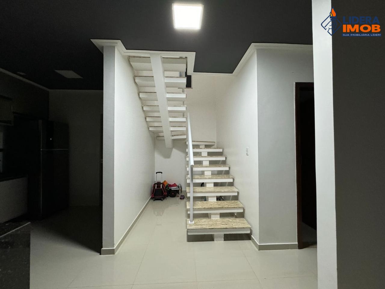 Casa, 4 quartos, 300 m² - Foto 15