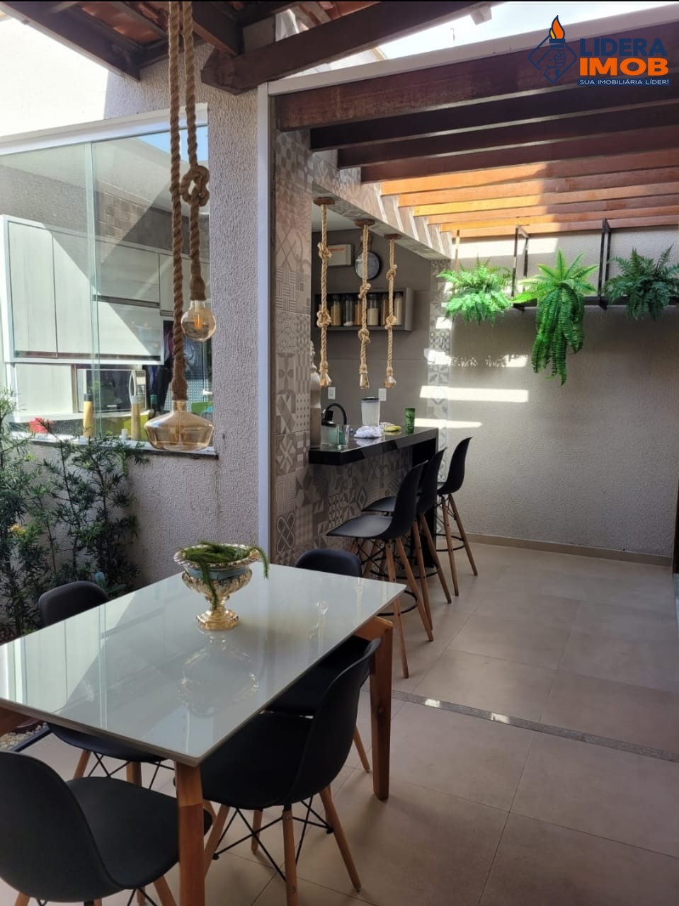 Casa, 4 quartos, 220 m² - Foto 9