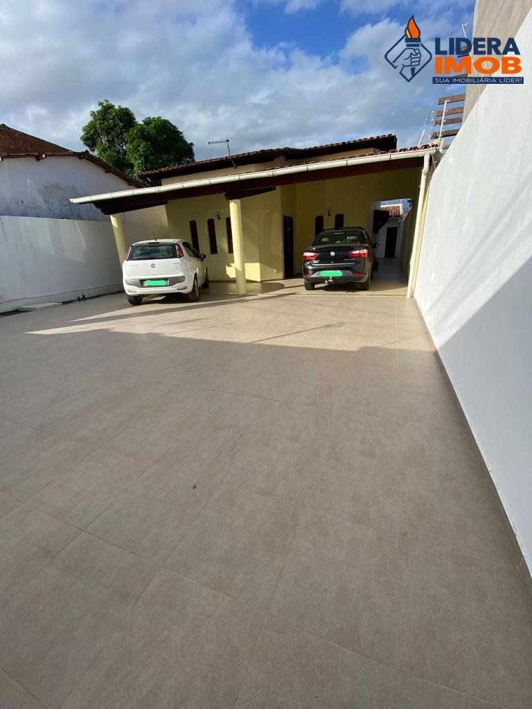 Casa, 3 quartos, 300 m² - Foto 1