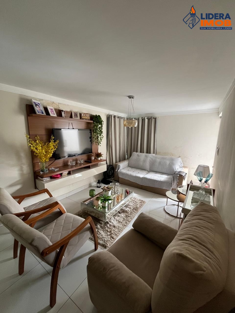 Casa, 2 quartos, 100 m² - Foto 1