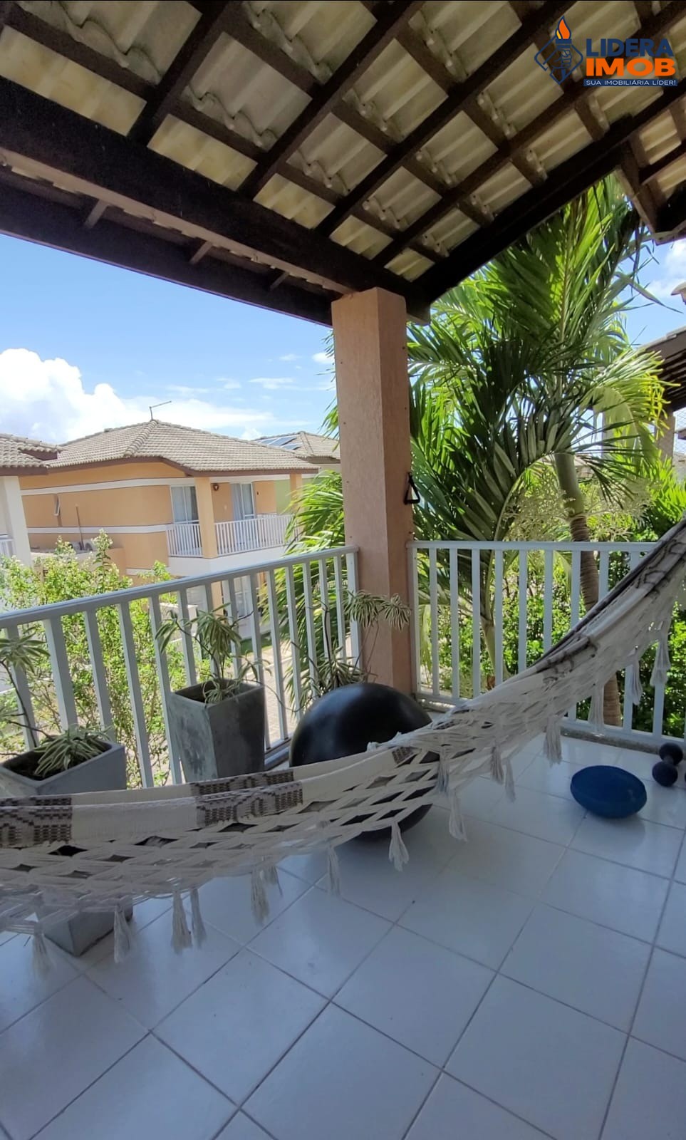 Casa, 3 quartos, 218 m² - Foto 2