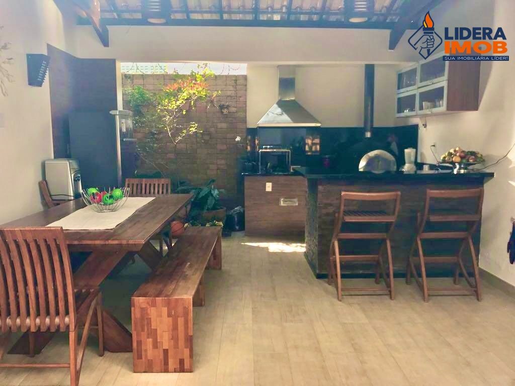 Casa, 3 quartos, 260 m² - Foto 3