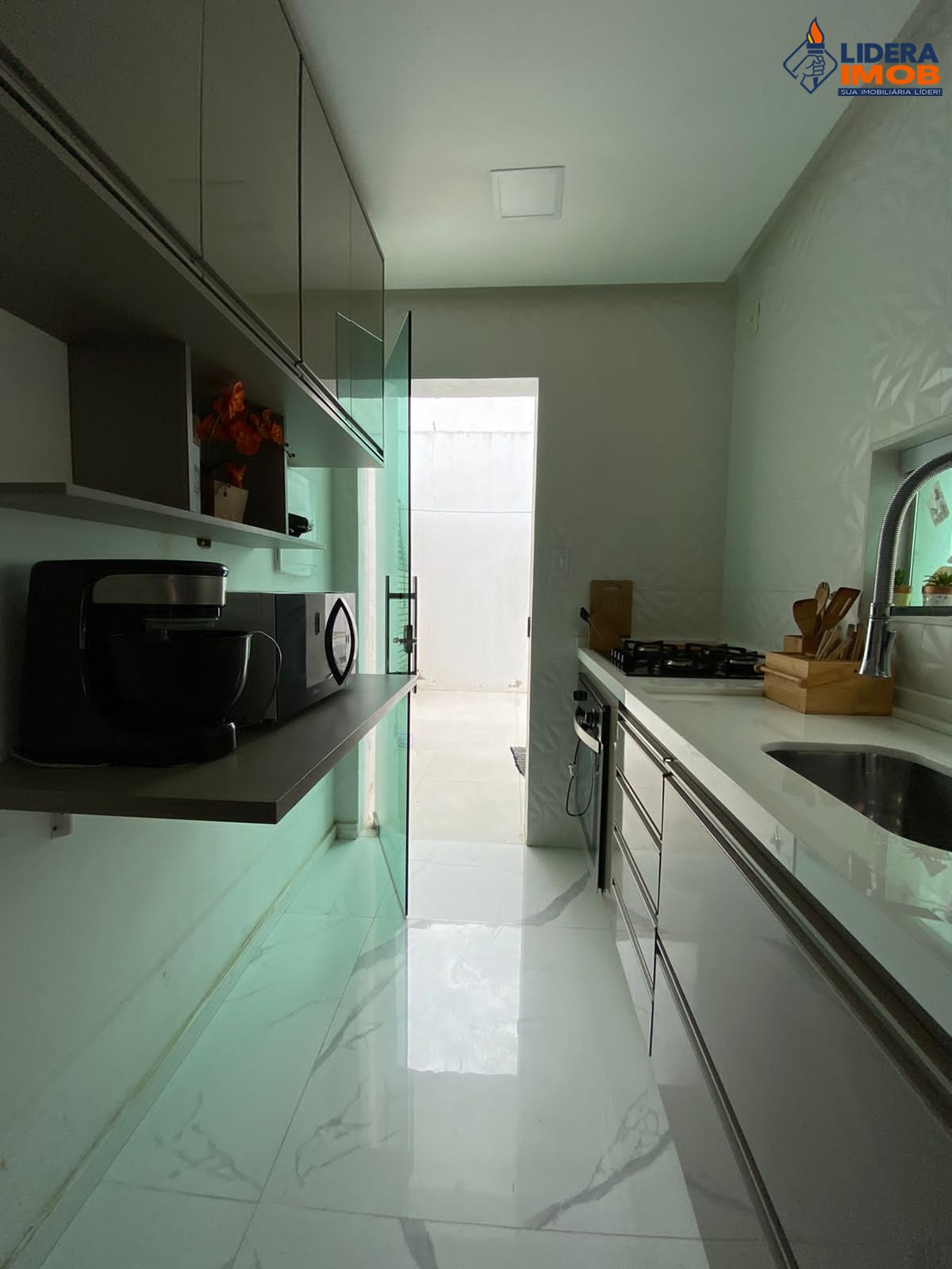 Casa, 2 quartos, 130 m² - Foto 2