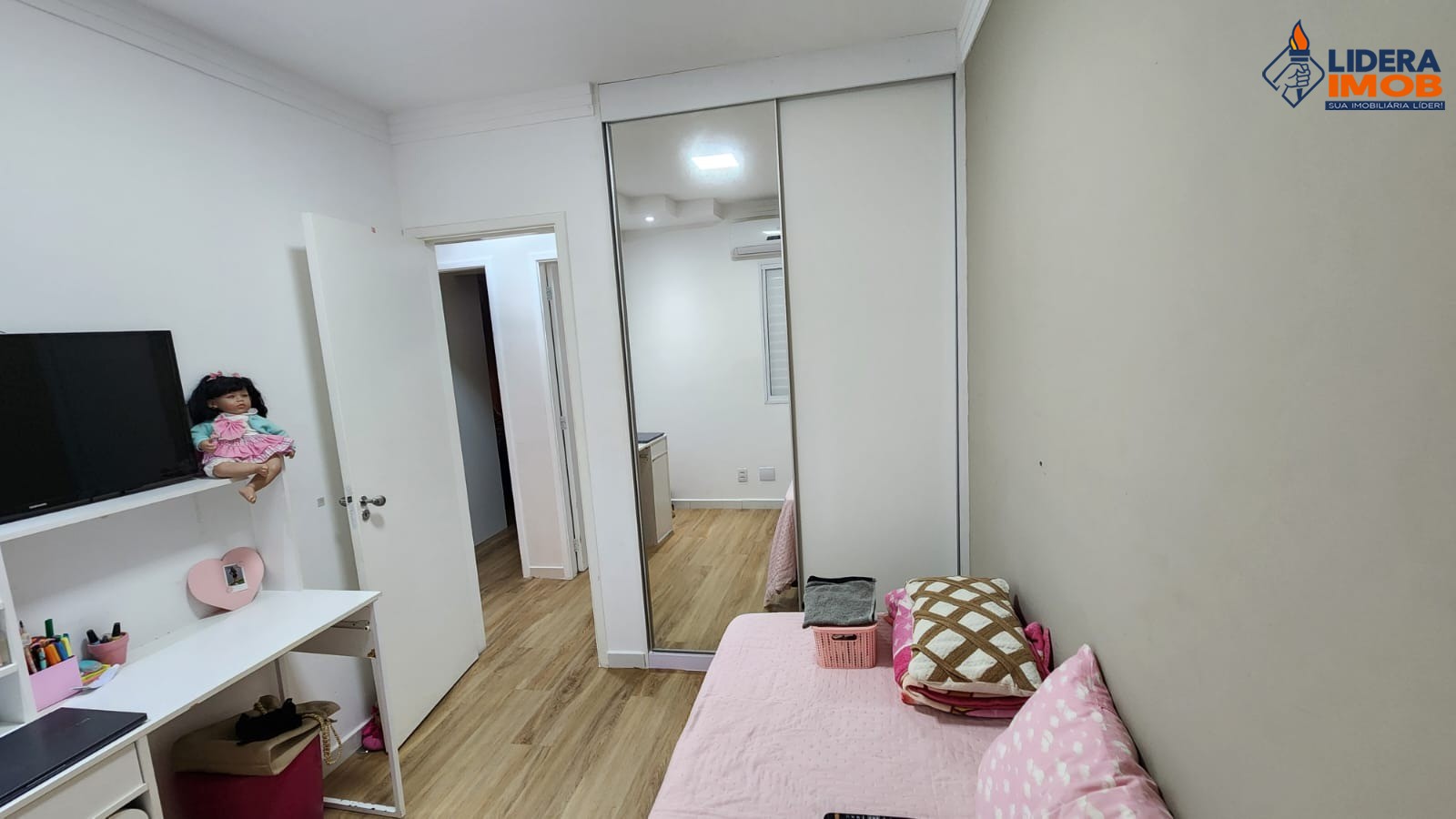 Casa, 3 quartos, 160 m² - Foto 2