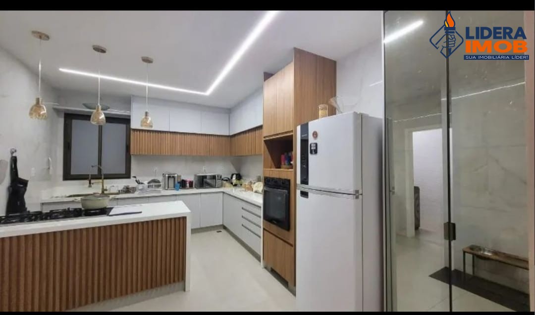 Casa, 4 quartos, 462 m² - Foto 1