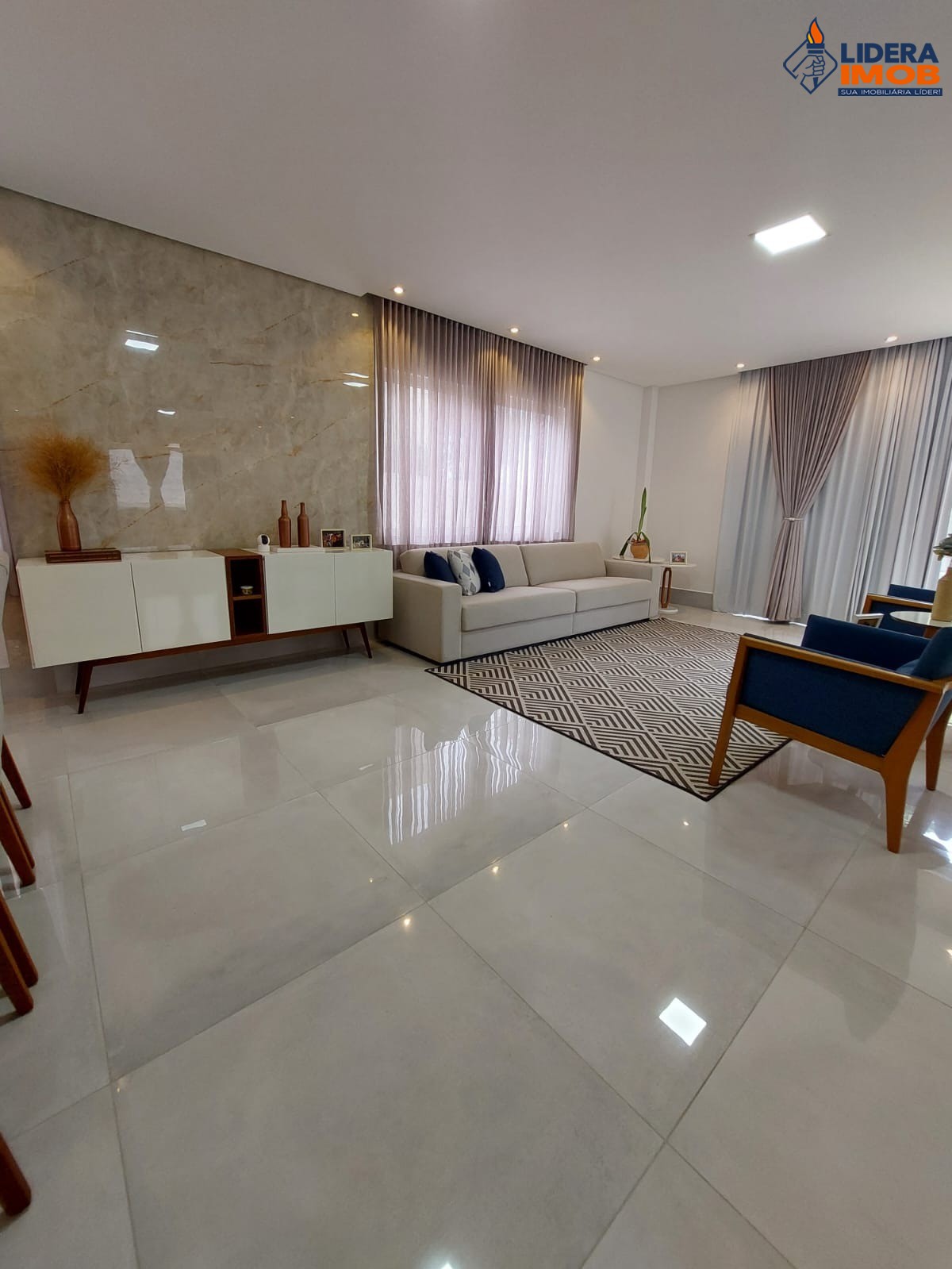 Casa, 4 quartos, 413 m² - Foto 2