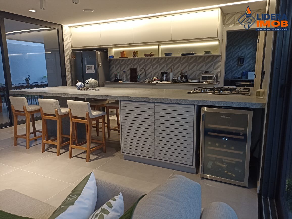 Casa, 4 quartos, 300 m² - Foto 18