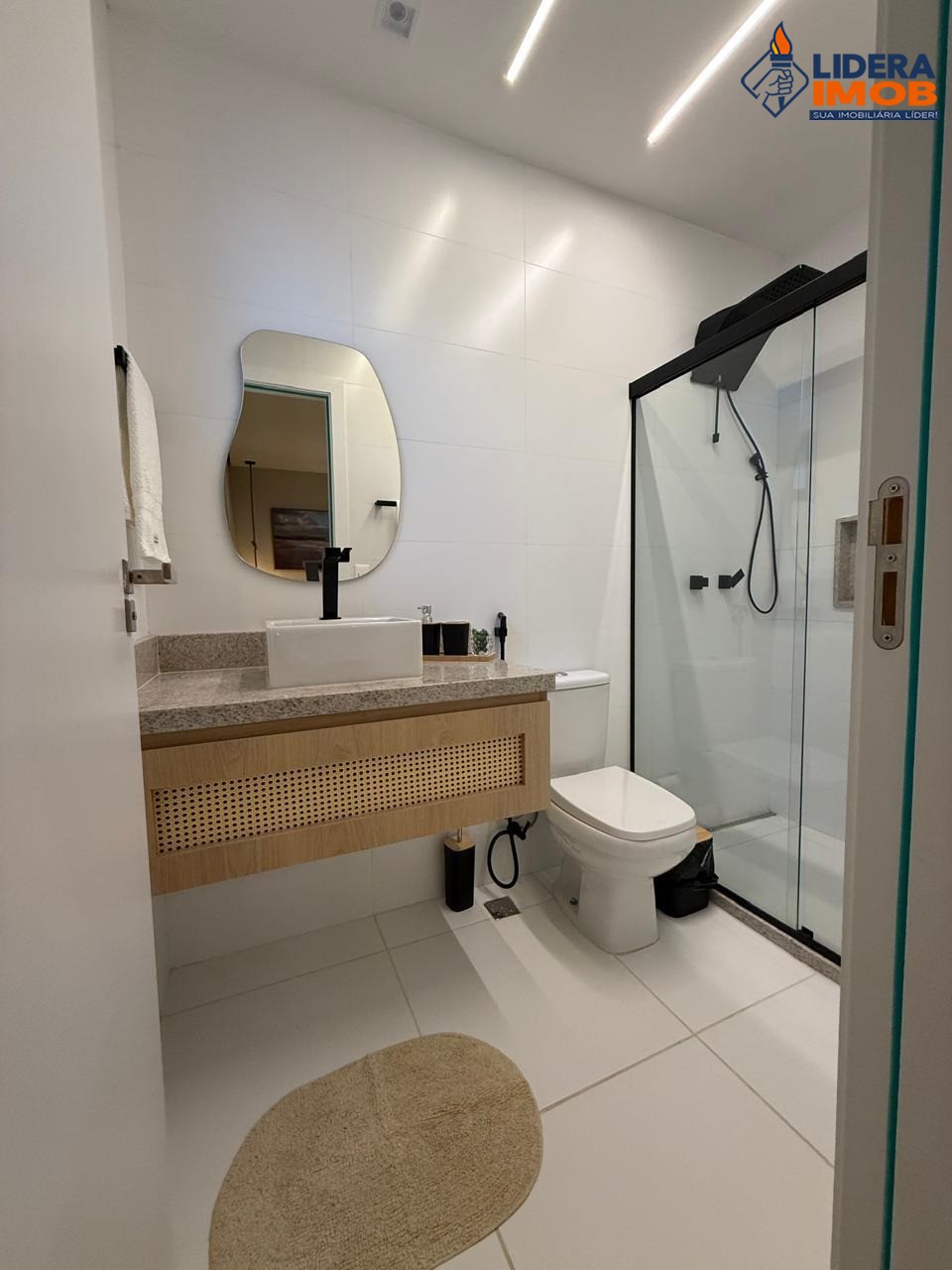 Casa, 4 quartos, 270 m² - Foto 31