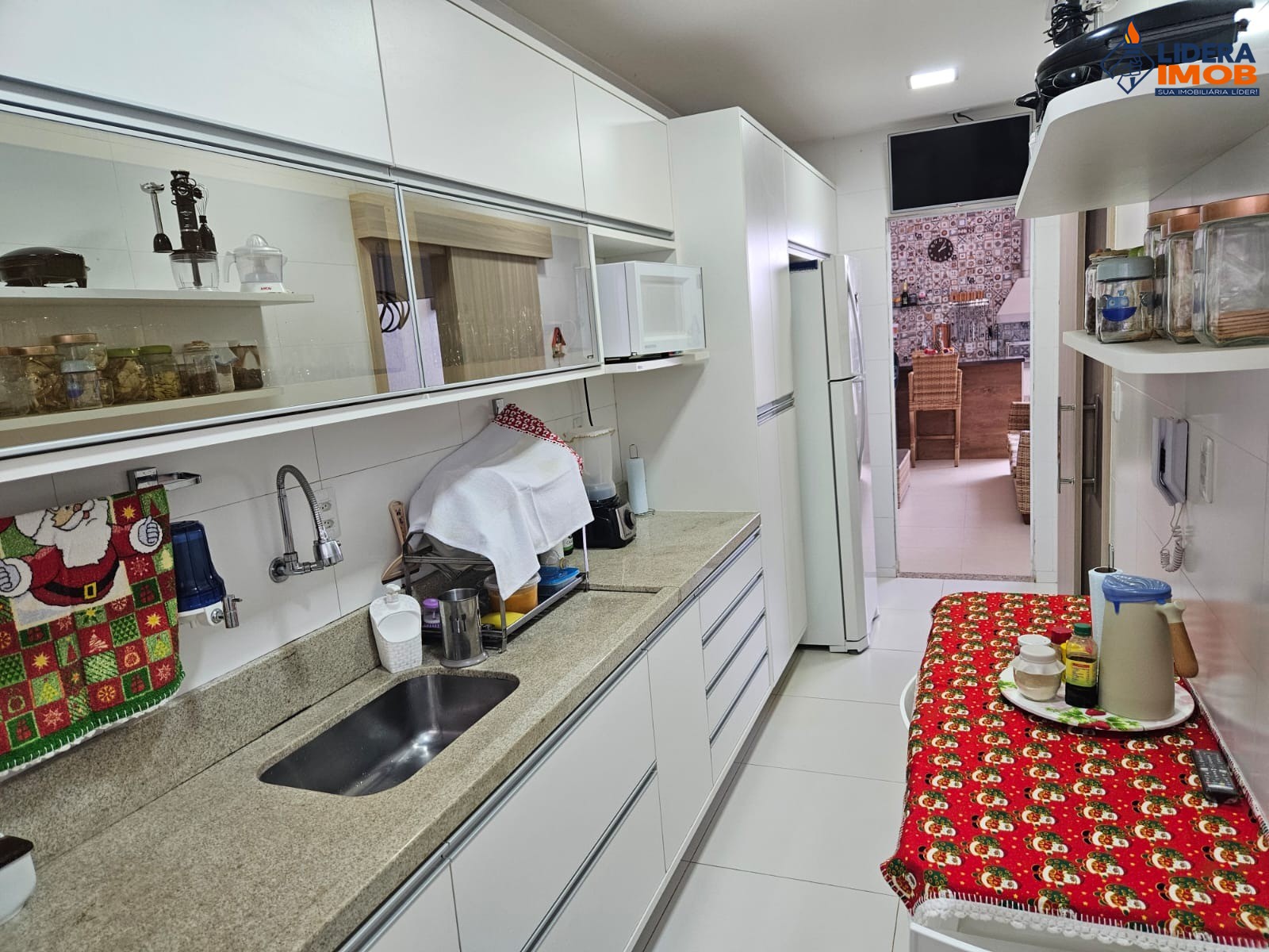 Casa, 3 quartos, 219 m² - Foto 15