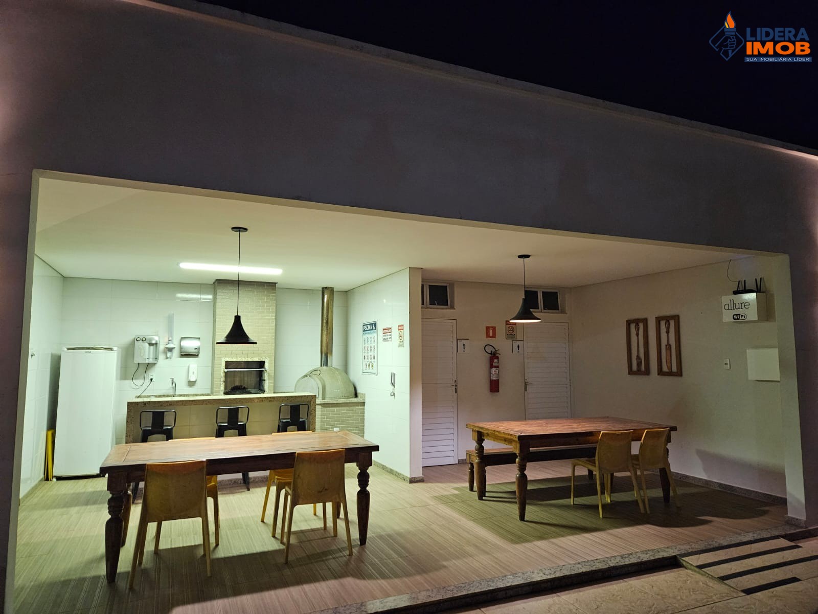 Casa, 3 quartos, 219 m² - Foto 27