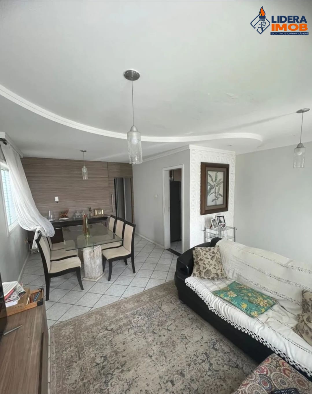 Casa, 3 quartos, 300 m² - Foto 1