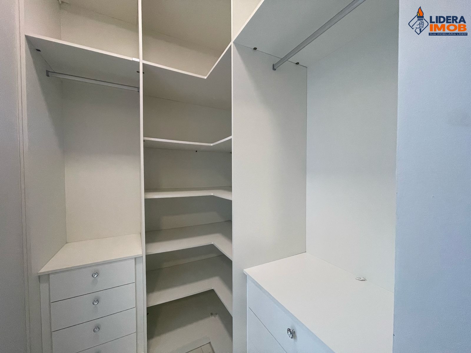 Casa, 3 quartos, 250 m² - Foto 3