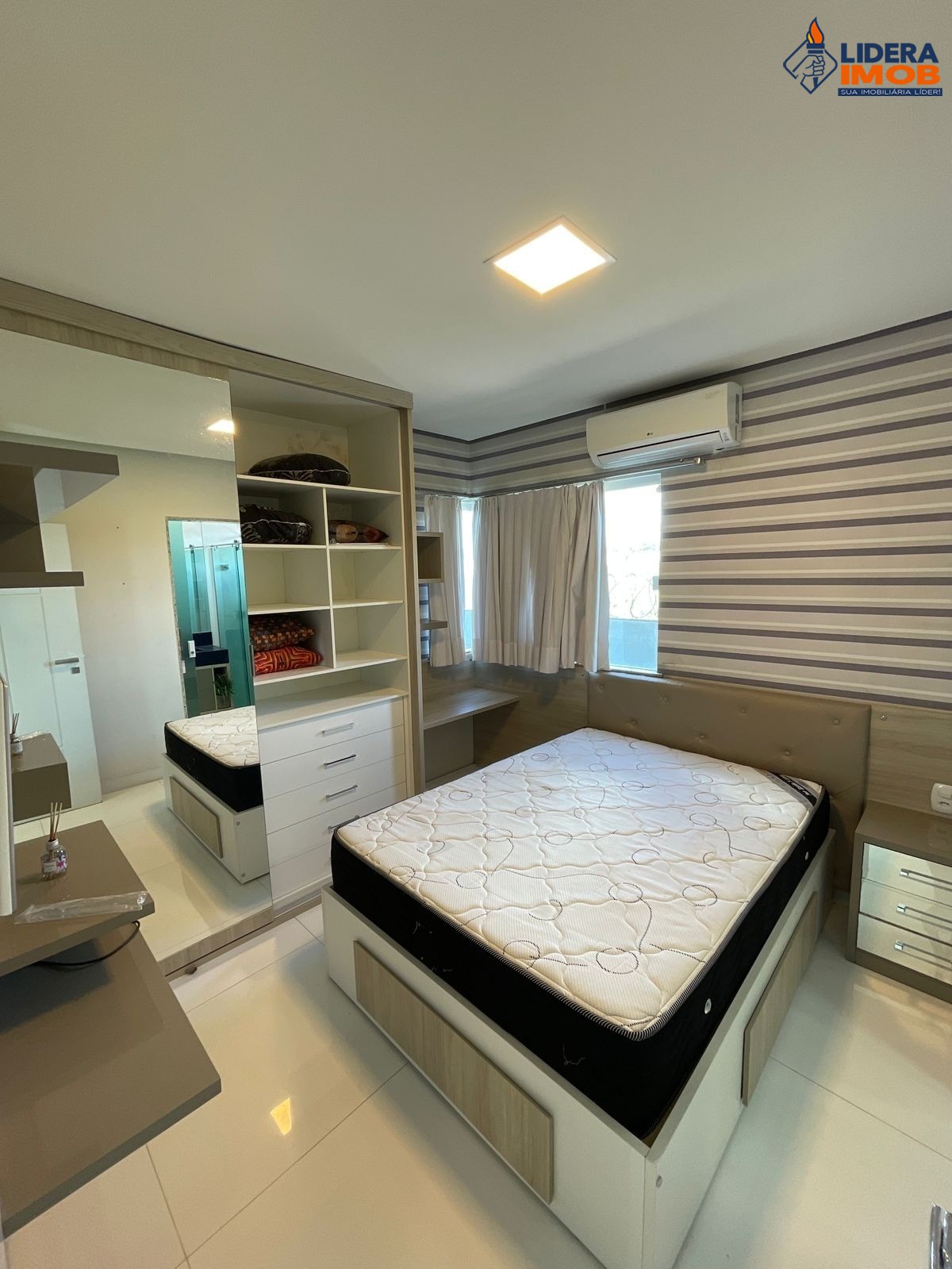 Casa, 4 quartos, 337 m² - Foto 13