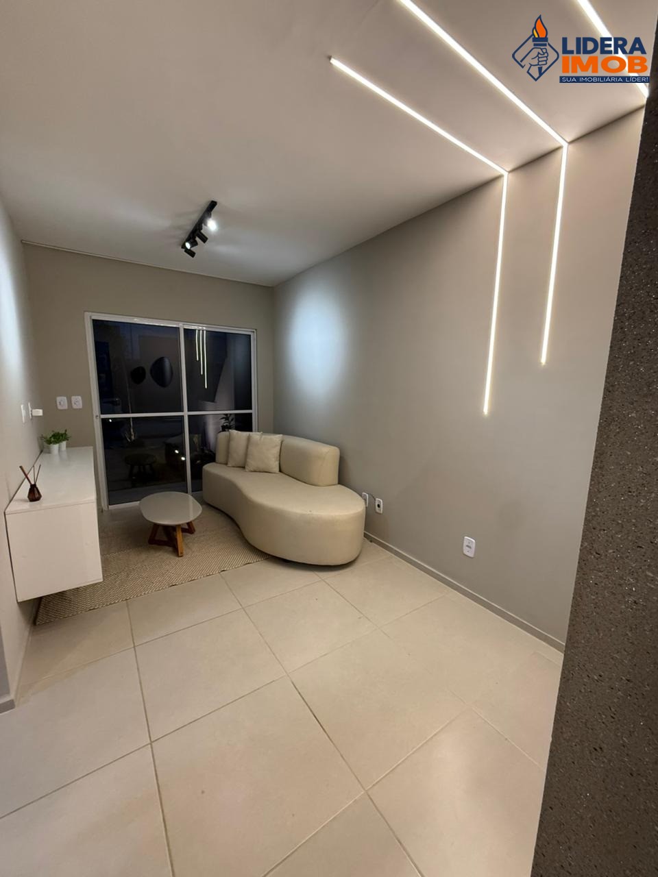 Casa, 2 quartos, 122 m² - Foto 1