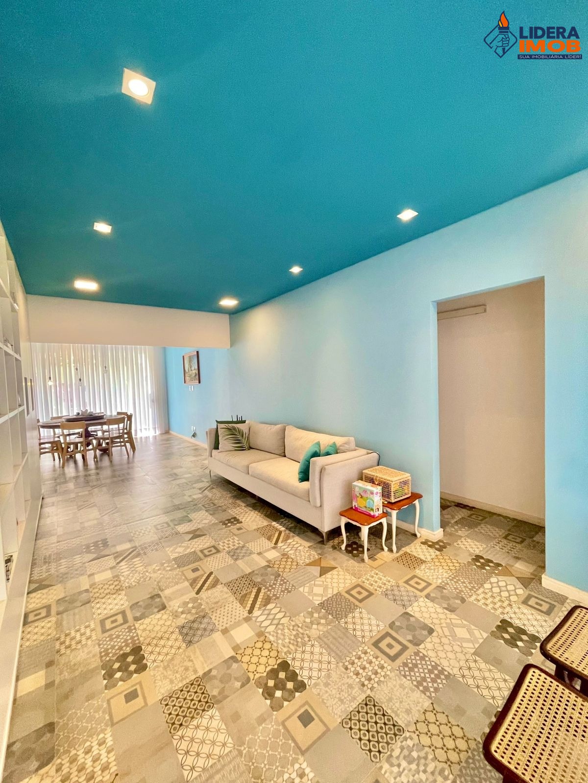 Casa, 3 quartos, 381 m² - Foto 1