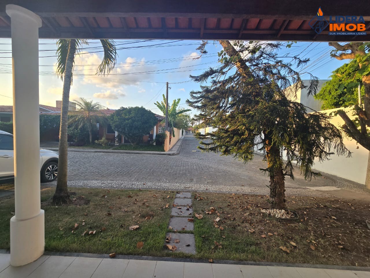 Casa, 4 quartos, 240 m² - Foto 2