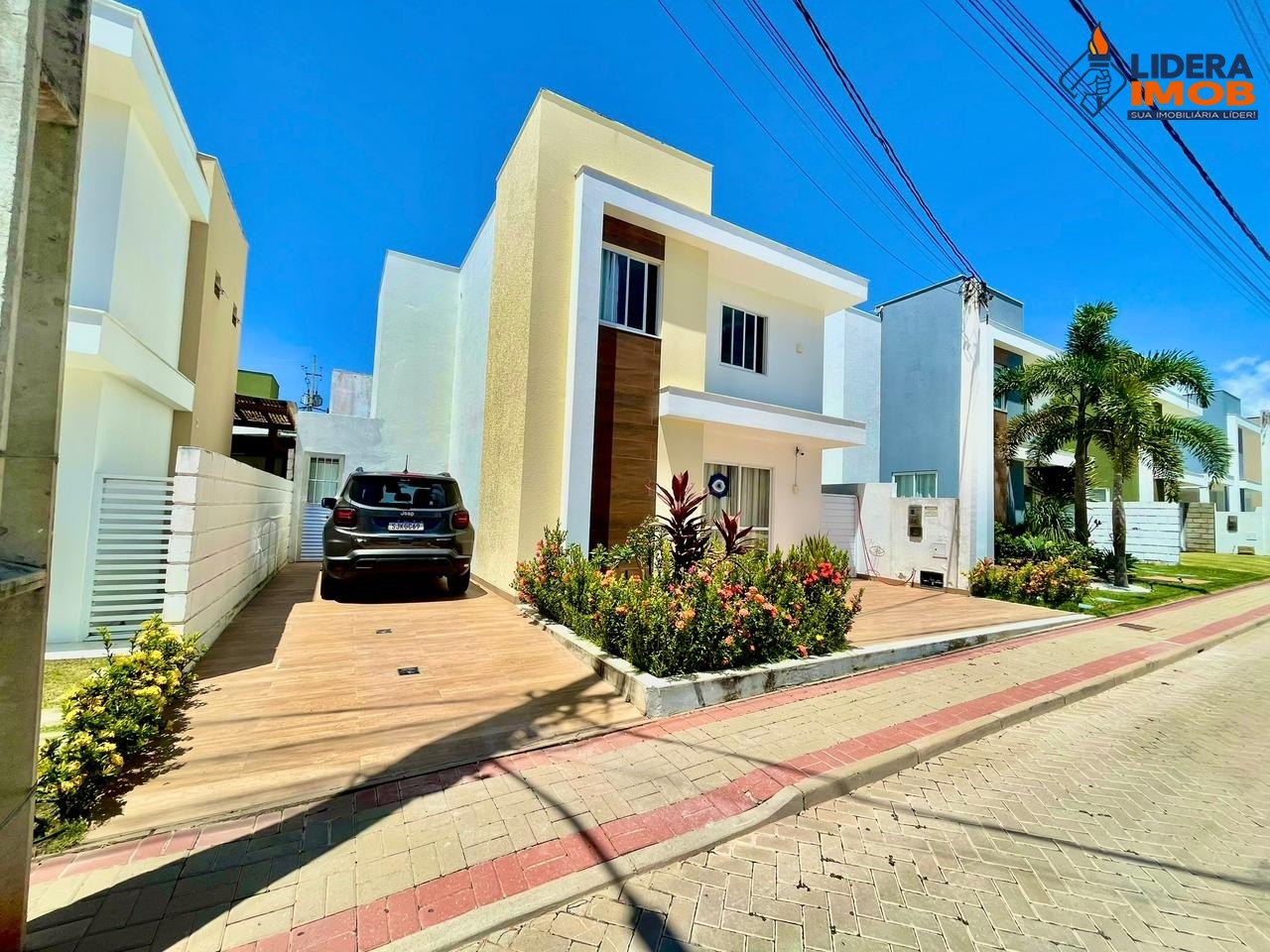 Casa, 3 quartos, 200 m² - Foto 1