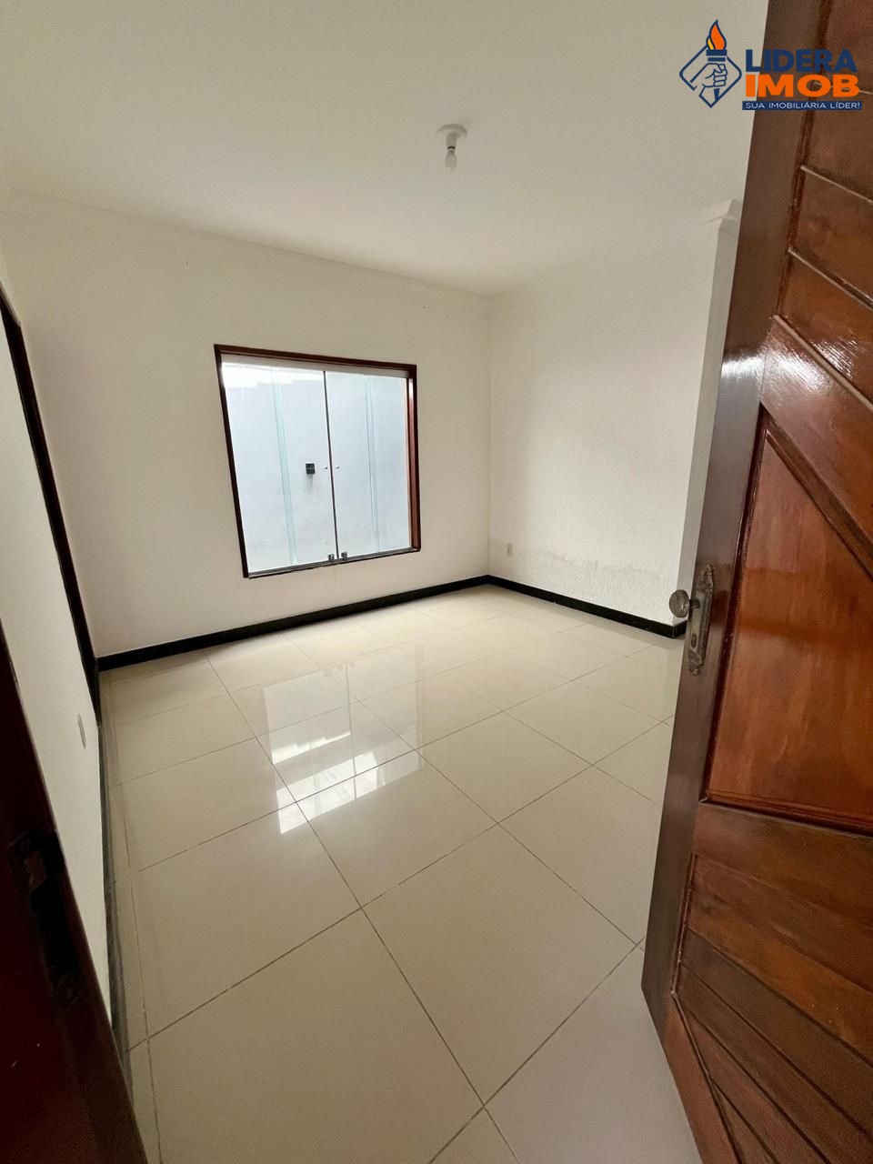 Casa, 4 quartos, 300 m² - Foto 4