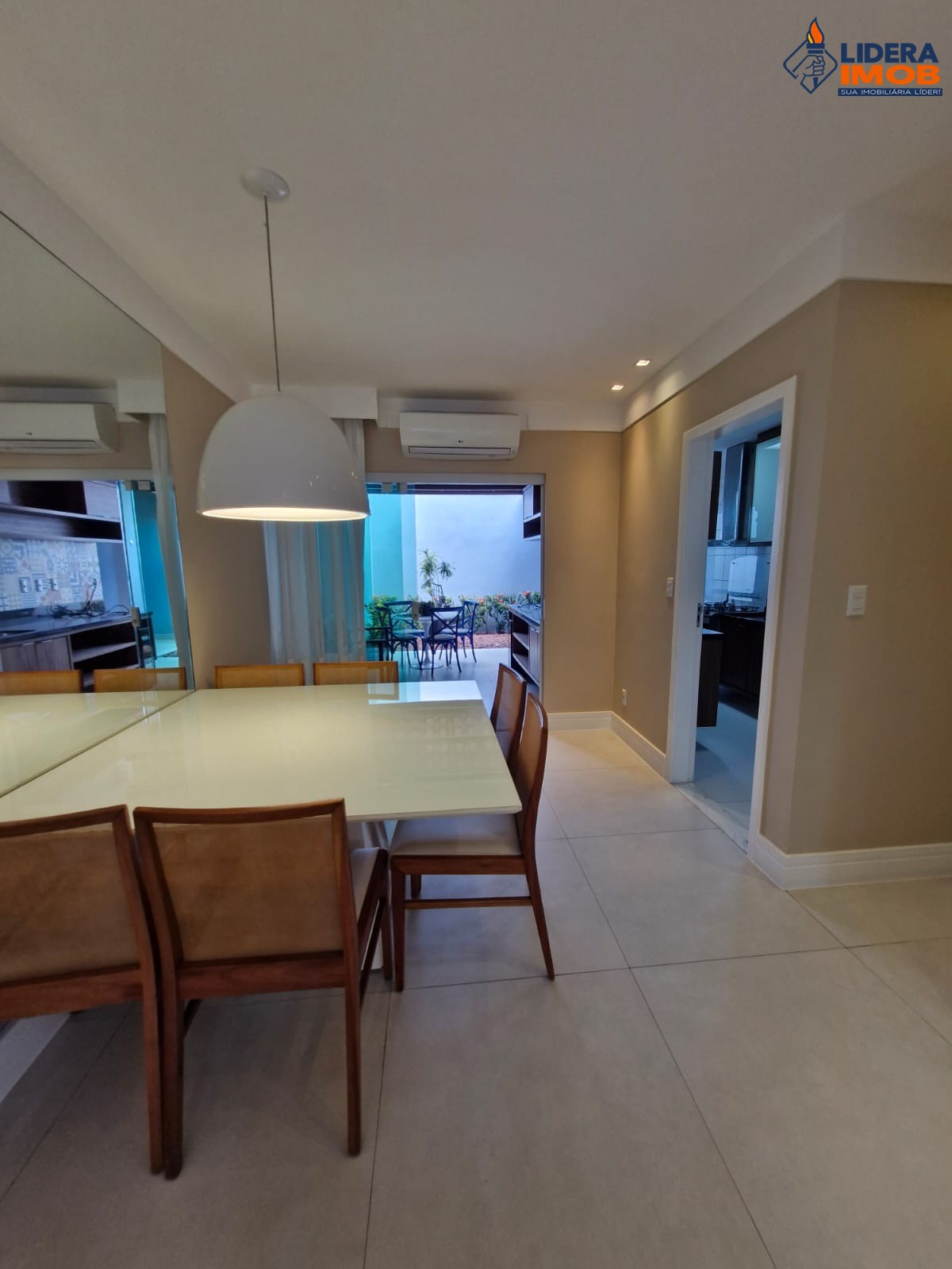 Casa, 3 quartos, 156 m² - Foto 4