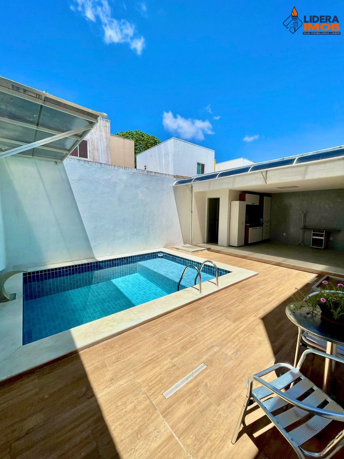 Casa, 3 quartos, 200 m² - Foto 3