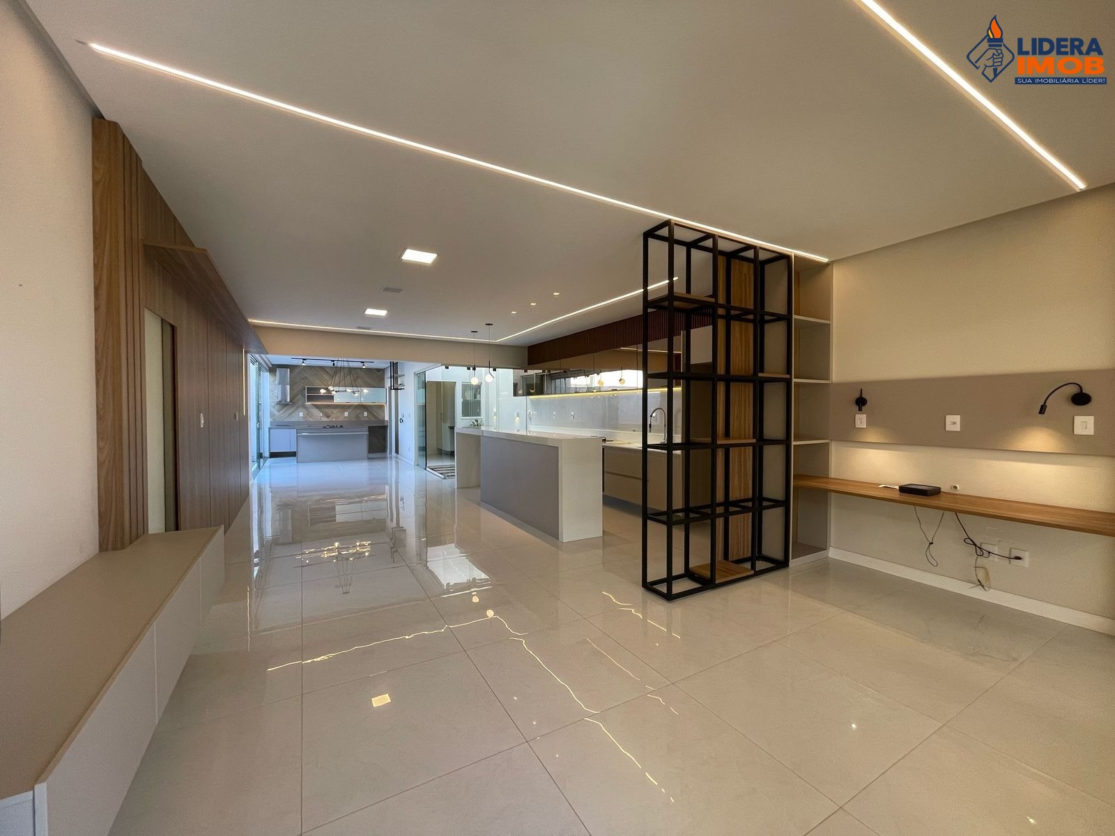 Casa, 3 quartos, 250 m² - Foto 6