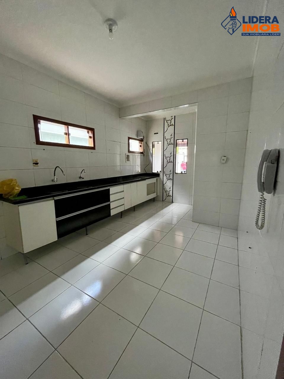 Casa, 4 quartos, 300 m² - Foto 8