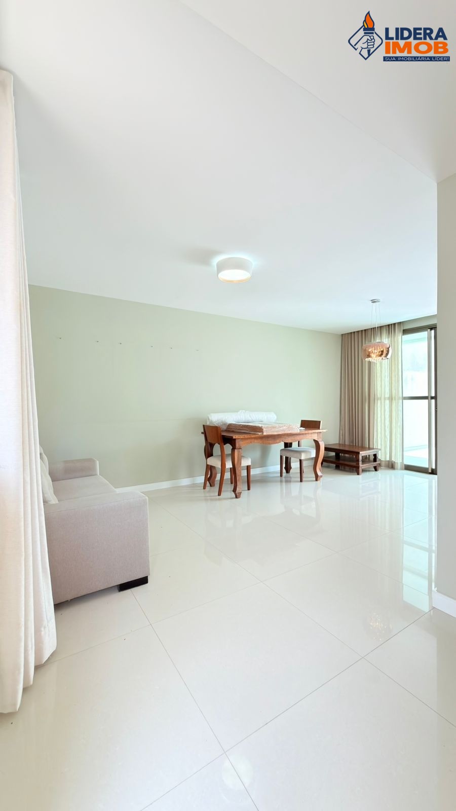 Casa, 3 quartos, 230 m² - Foto 13