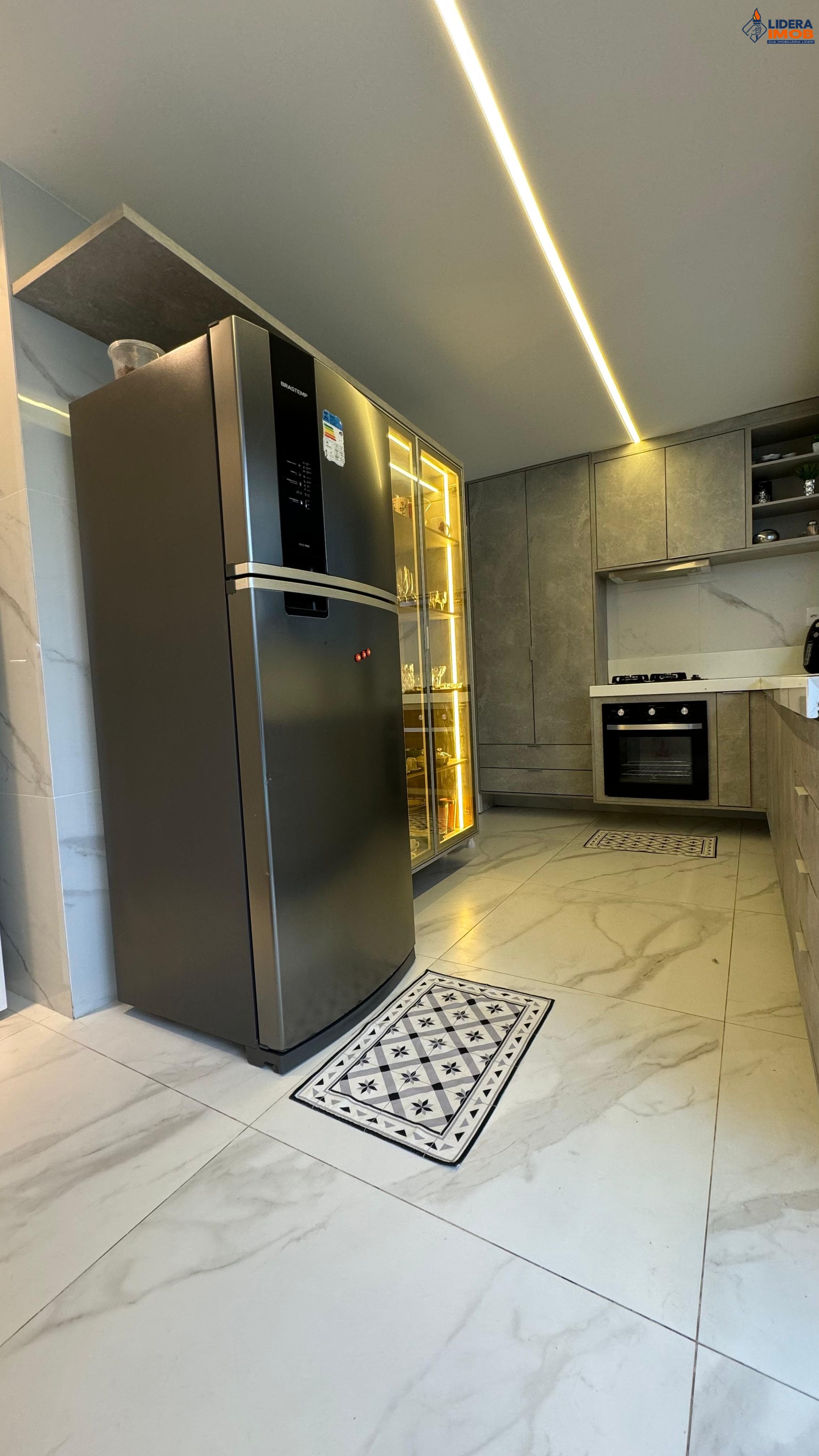 Casa, 3 quartos, 250 m² - Foto 6