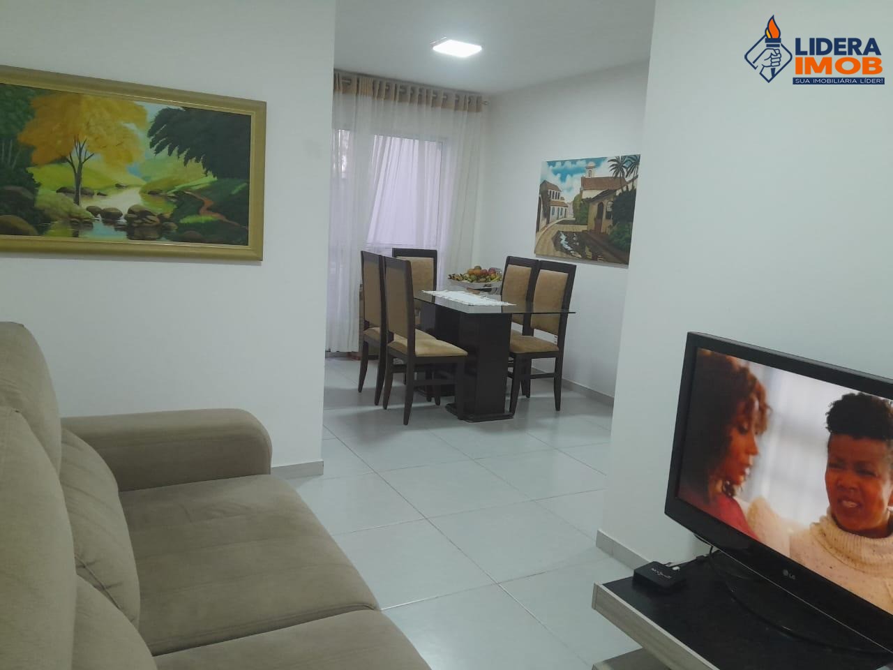 Casa, 3 quartos, 277 m² - Foto 1