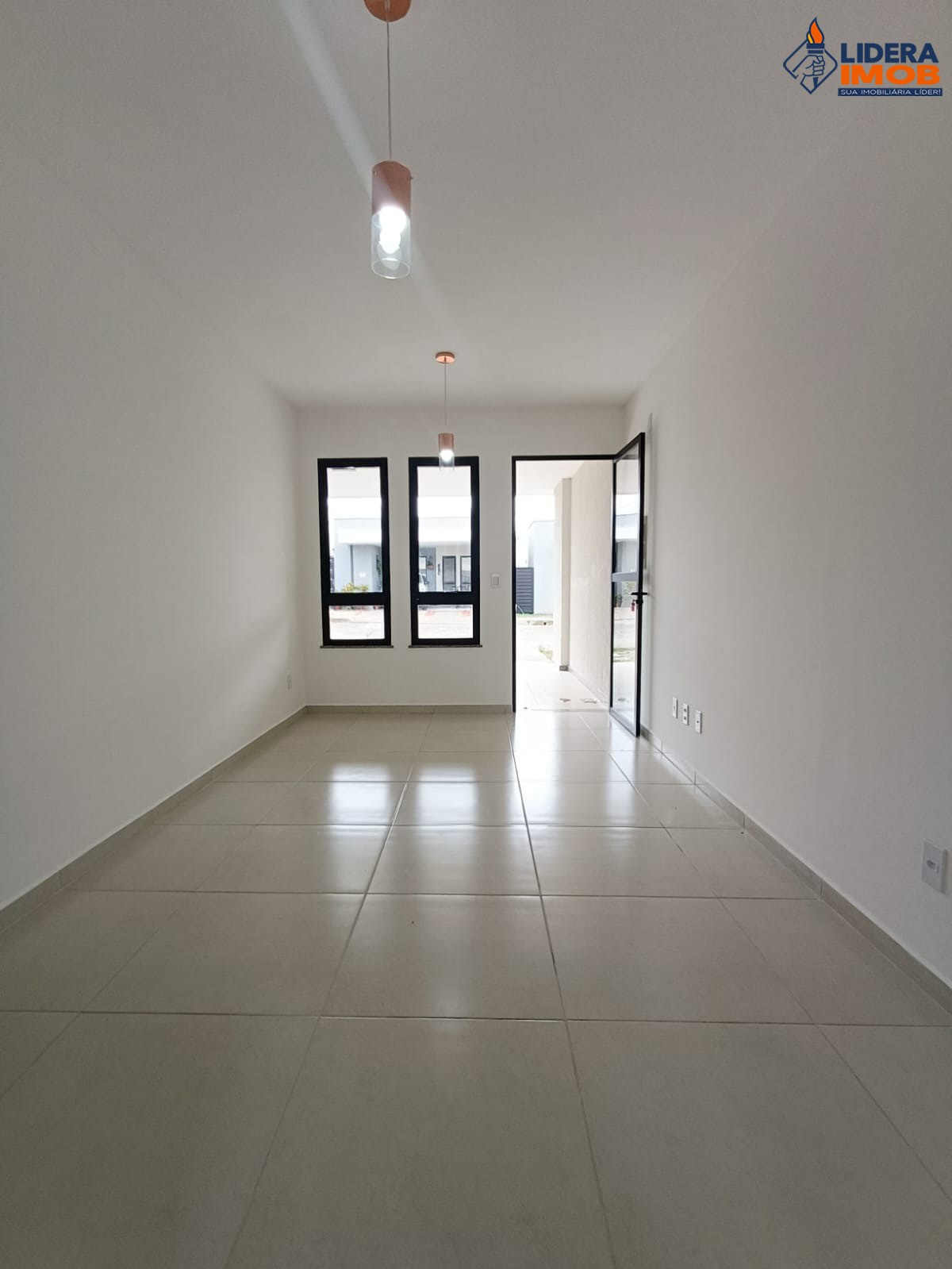 Casa, 3 quartos, 100 m² - Foto 1