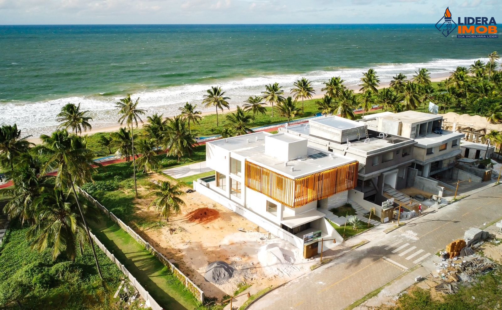 Casa, 8 quartos, 620 m² - Foto 1