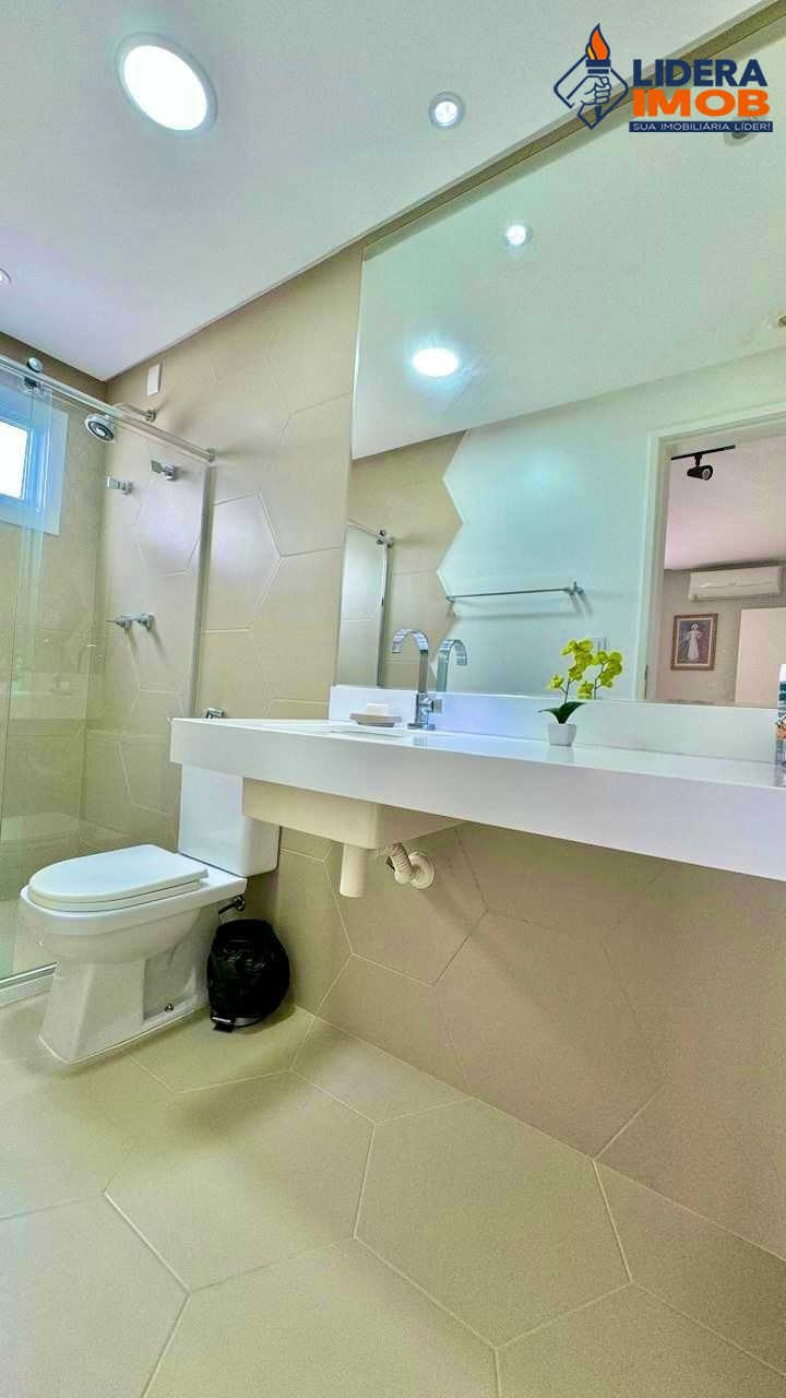Casa, 5 quartos, 300 m² - Foto 19