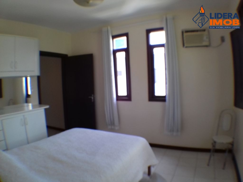 Casa, 6 quartos, 200 m² - Foto 9