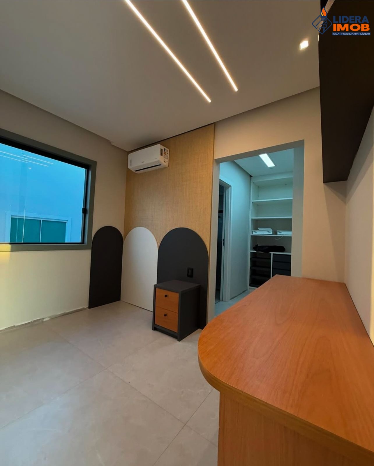 Casa, 5 quartos, 260 m² - Foto 14
