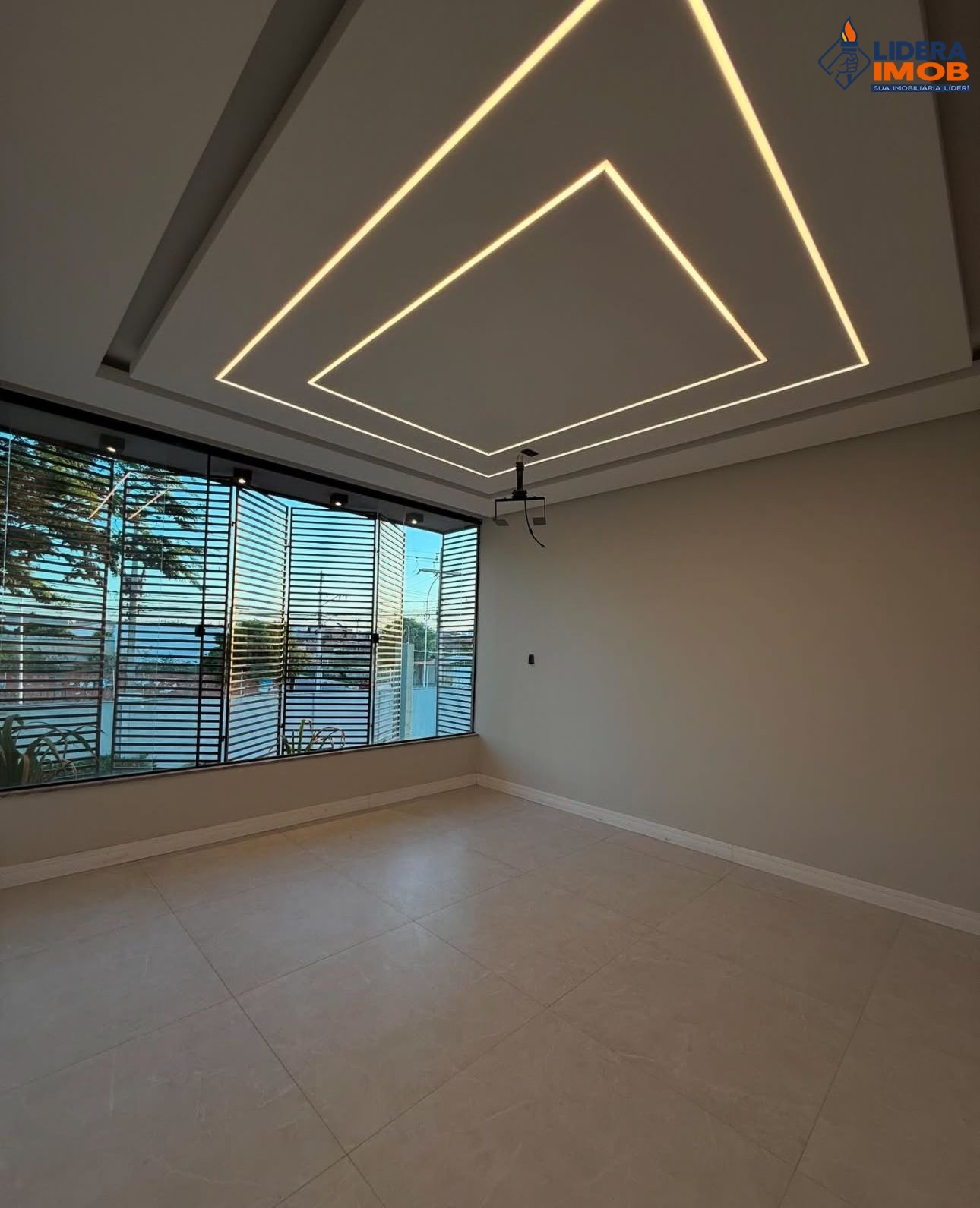 Casa, 5 quartos, 260 m² - Foto 18