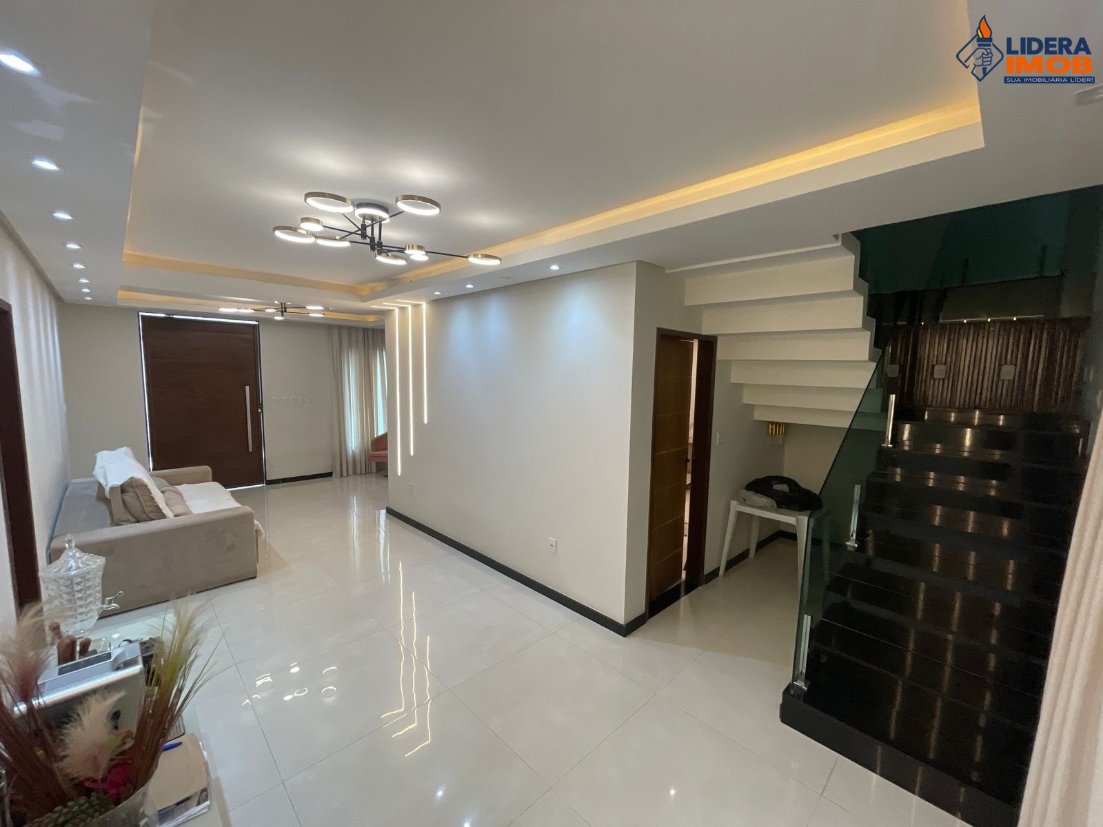 Casa, 5 quartos, 300 m² - Foto 4
