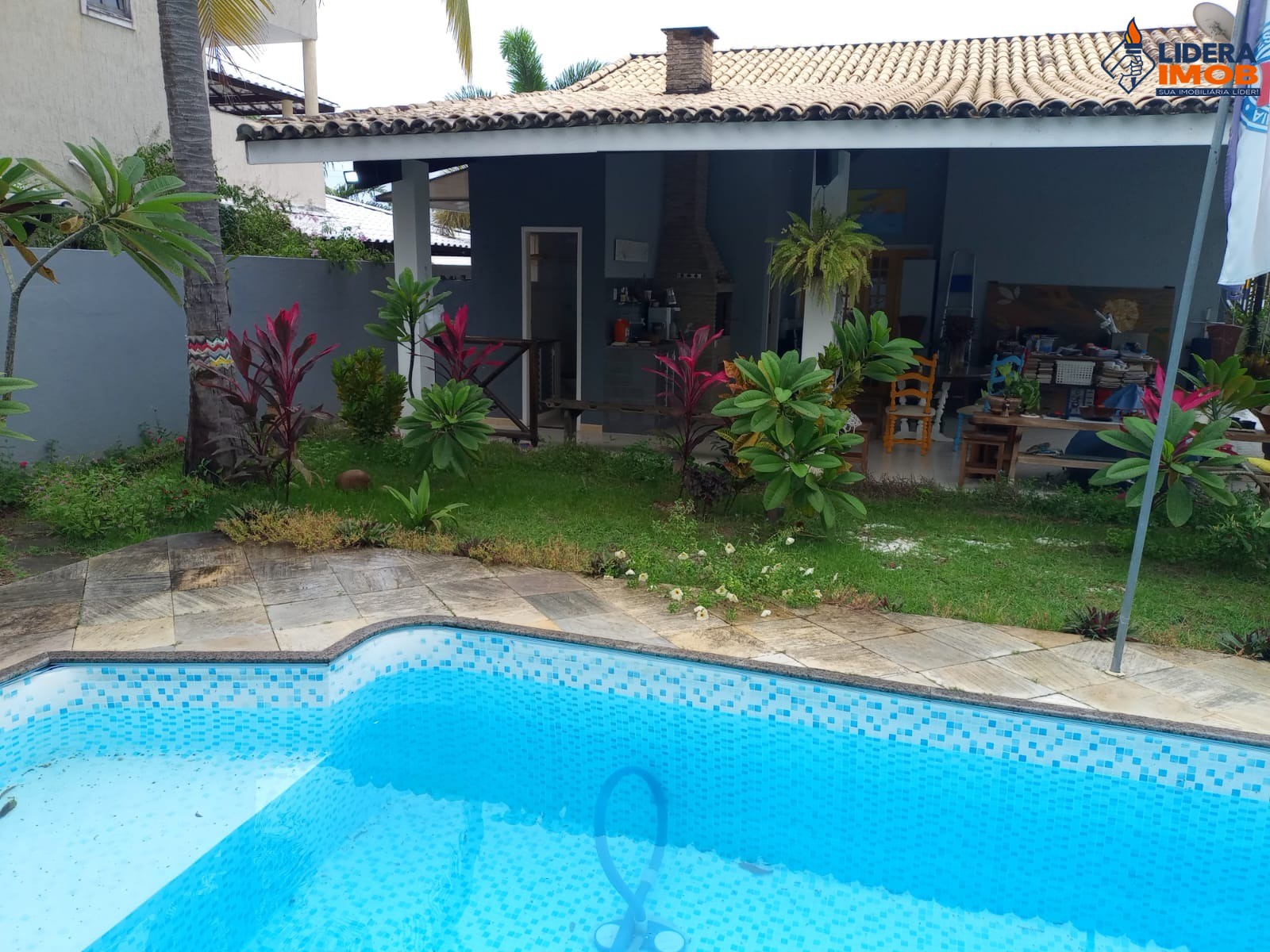Casa, 2 quartos, 250 m² - Foto 1